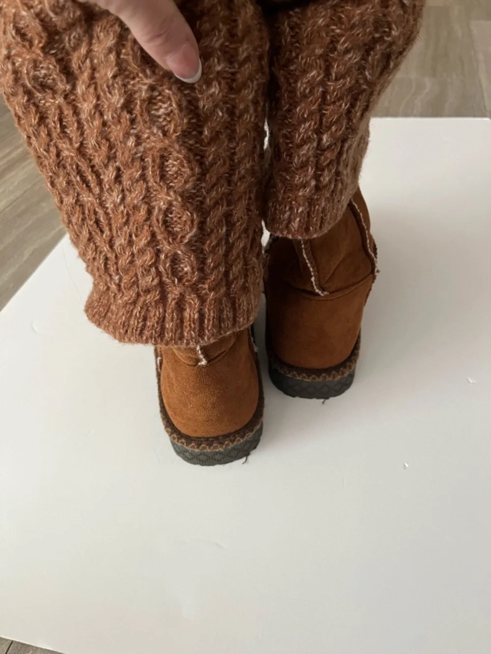 MUK LUKS Women's Jackie Boot Brown Cable Knit Cuff Winter Faux Fur Warm Size 7